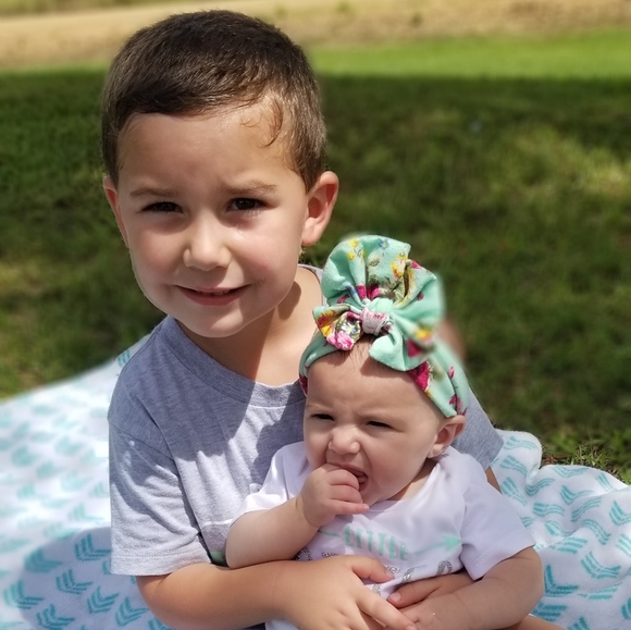 Meet your posher, Montana - Picture 5 of 6